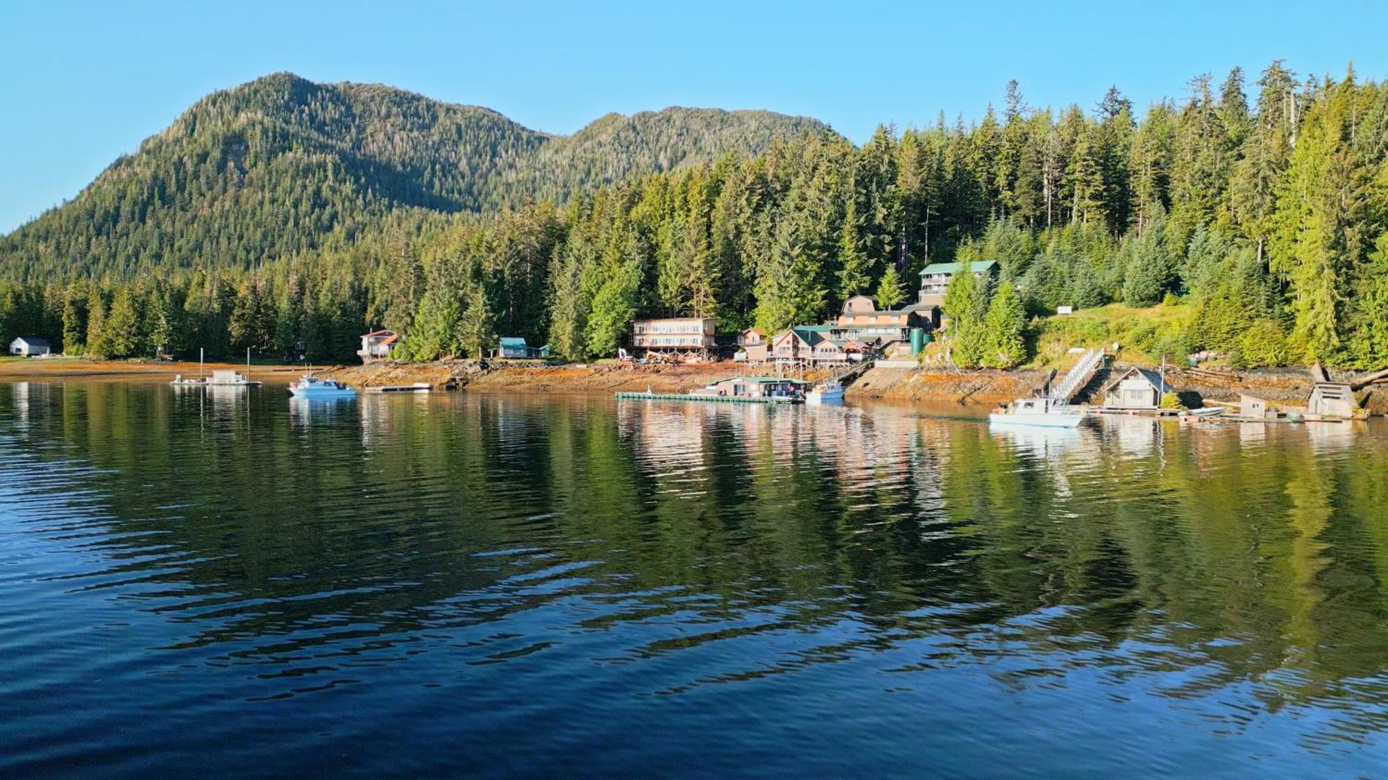 Sportsman'S Cove Lodge Кетчикан Экстерьер фото